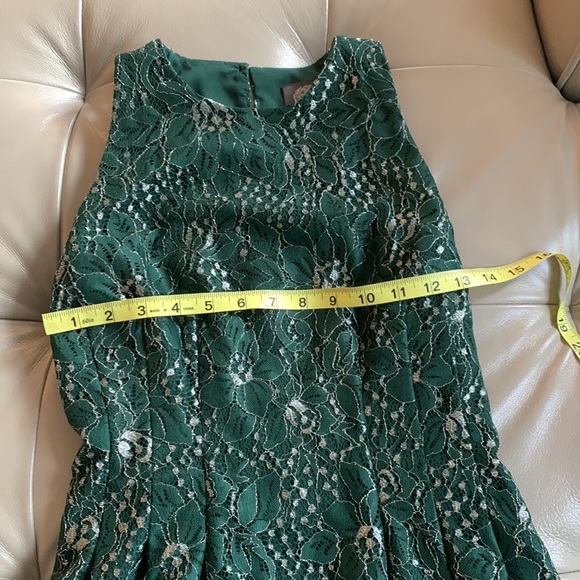 Vince Camuto Green Lace Jewel Neck Cocktail Dress - Picture 7 of 12